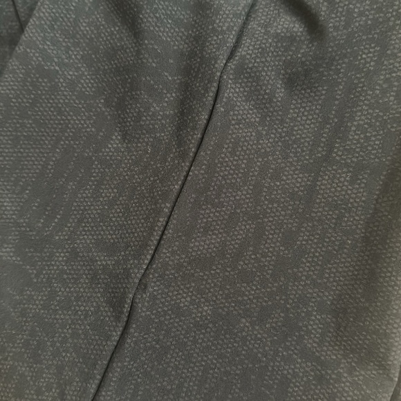 Under Armour Stretch Woven Fitted Tapered Pants Black - Picture 7 of 10